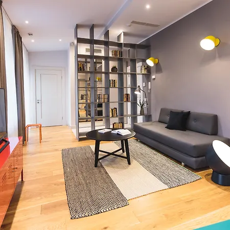 Lux - Skolas Aparthotel