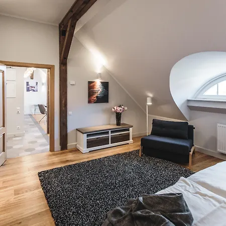 Lux - Skolas 4* Riga