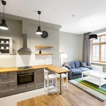 Lux - Skolas Aparthotel Riga